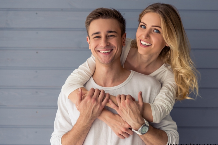couple smiling happy